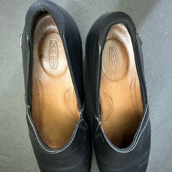 Keen size 10 Mora Clog Leather Comfort Slip On Shoes Black - Picture 7 of 12